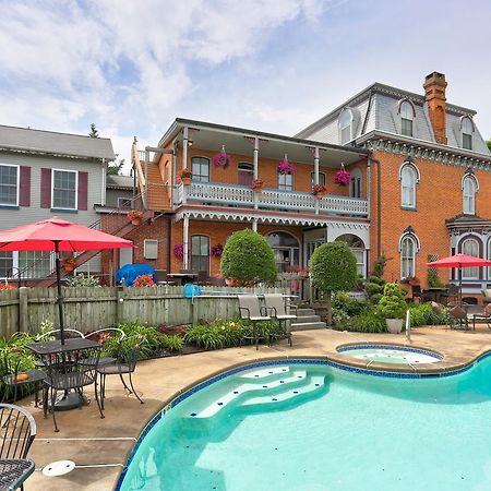 Greystone Manor Bed & Breakfast Bird-in-Hand Экстерьер фото